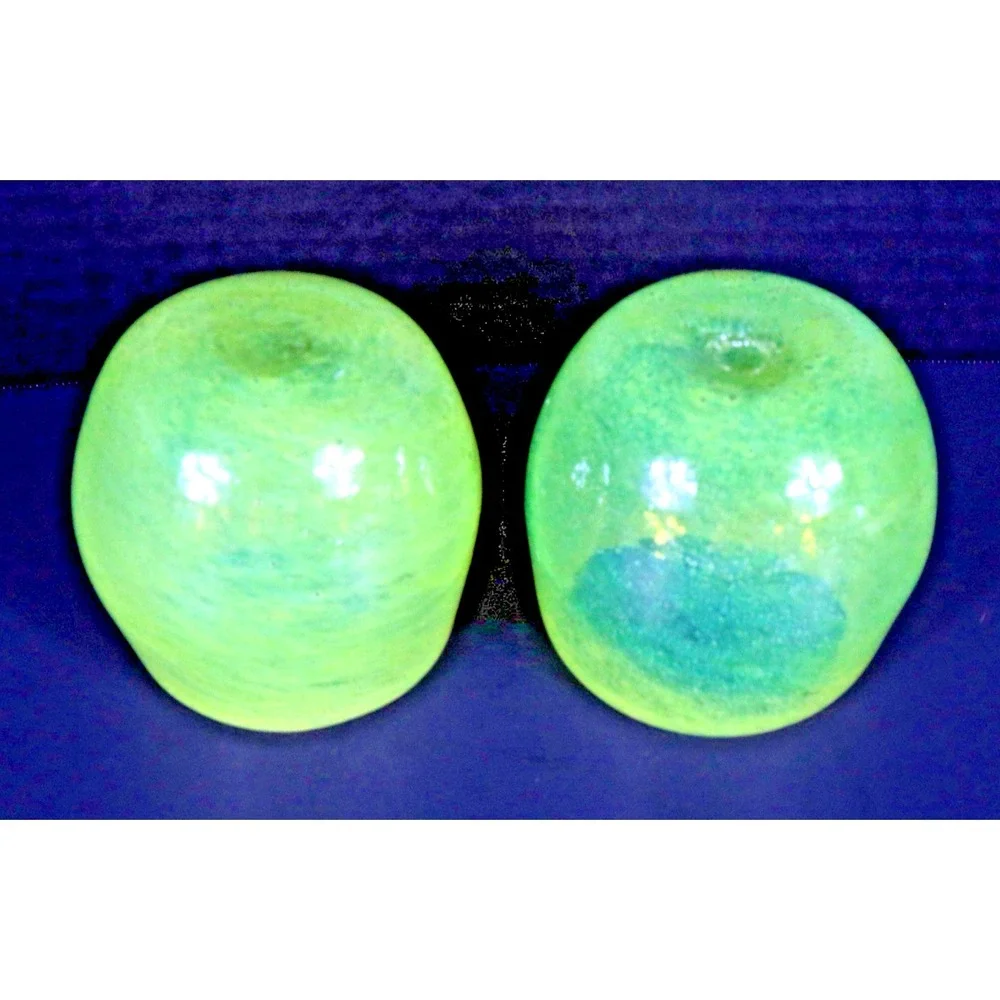 Lime Green Hand Blown Glass Tumblers W Controlled Bubbles - EUC Crate & Barrel C